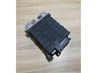 Řídící jednotka 0280000718 Audi 80 90 B3 1986