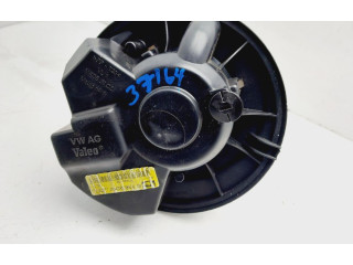 Вентилятор печки    F983228M   Volkswagen Touran I