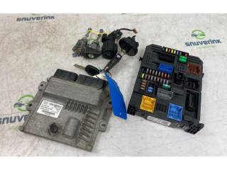 Блок управления двигателя 9809447980, 1616358580   Peugeot Expert