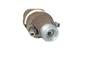 Форсунка     Renault Trafic I  J8S 