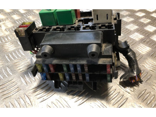 Блок предохранителей 94FG14A073AA, 94FG14A074AB Ford Fiesta