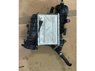 Интеркулер 8641456, 4617067900 Volvo XC90