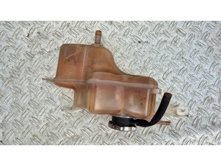 Расширительный бачок охлаждающей жидкости