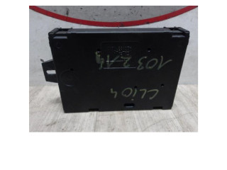 Блок предохранителей     Renault Clio II    