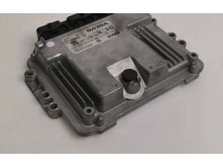 Блок управления двигателя 0281011775, 31211076   Volvo V50