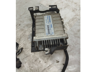 Блок управления двигателя 71816759, 893907383   Volkswagen Golf II