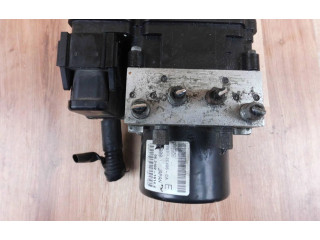 Блок АБС 8V612C405CA Mazda 3 II 2009 - 2013 года