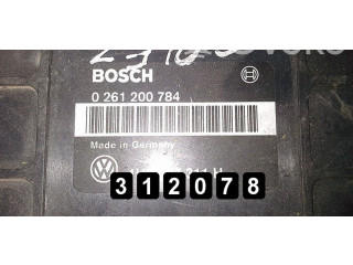 Блок управления двигателя 0261200784 Volkswagen Golf III