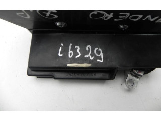 Zámek zadních dveří 805026897RF, I6329 Dacia Sandero 2014