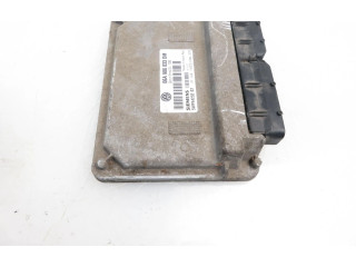 Блок управления двигателя 5WP44232, 06A906033DM Skoda Octavia Mk1 (1U)