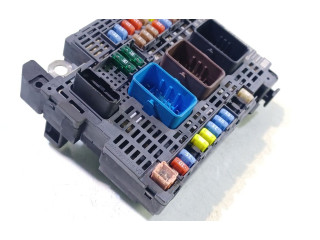 Блок предохранителей 9807091980, 59358733 Citroen C4 Grand Picasso