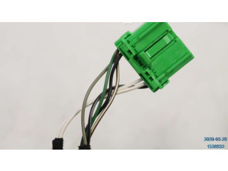 Зеркало электрическое Volvo V70 2005 - 2008 года