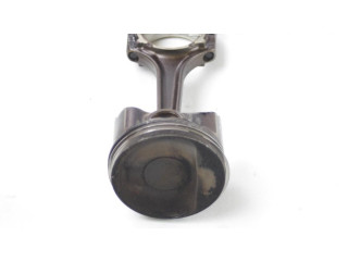 Píst 55277579 Alfa Romeo Mito