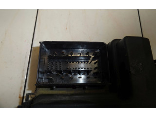 Блок предохранителей Ford S-MAX