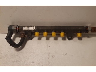 Топливная рампа 03L130089 Audi A6 S6 C6 4F