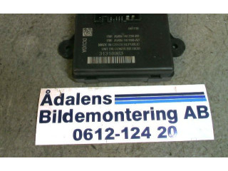 Блок управления дверью 31343873   Volvo S60