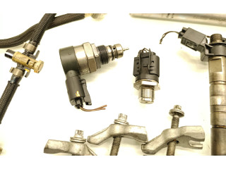 Vstřikovač 0445010617, 780012306 BMW X5 E70