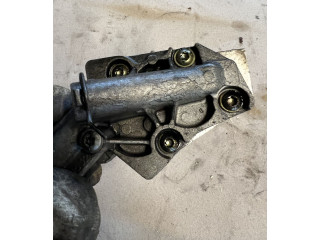 Турбина Масляный насос Renault Clio III  7700600532, 770060053         