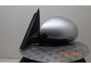 Зеркало электрическое Skoda Yeti (5L) 2009 - 2017 года