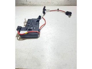 Блок предохранителей 31337183 Volvo S60