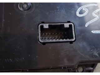 Блок управления климат-контролем    KIA Sportage