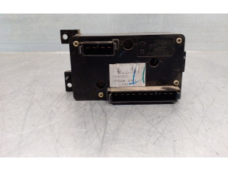 Ручка стеклоочистителей 56042621, 62552B Jeep Grand Cherokee (WJ)