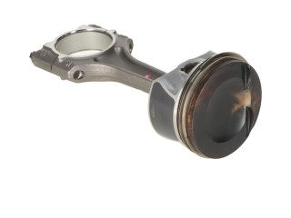 Шатун 06H198401D Audi Q3 F3