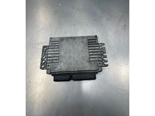Řídící jednotka 32040g33715, Mec32040   Nissan Micra 2005