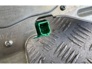 Моторчик заднего дворника     Subaru Forester SH