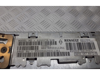 Блок предохранителей  8200057681   Renault Clio II    