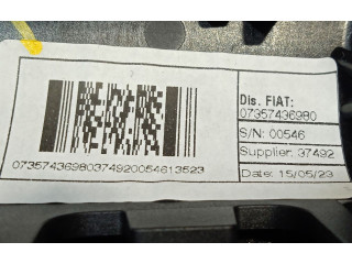 Руль Jeep Renegade  2014 -  года 07357436980      