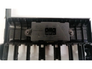 Дисплей    945003e150, 94500-3e150   KIA Sorento