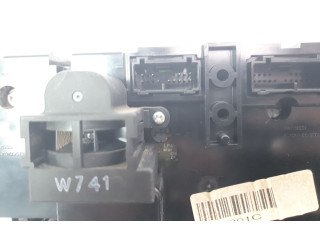 Блок управления климат-контролем 30782329 Volvo XC90