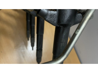 Vstřikovač 1465A351, 2950500560 Mitsubishi Pajero pro naftový motor 3.2