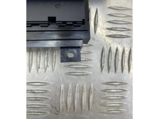 Блок управления климат-контролем 30745823 Volvo V70