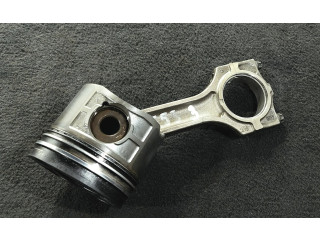 Píst BMW X5 E53 pro naftový motor 3.0