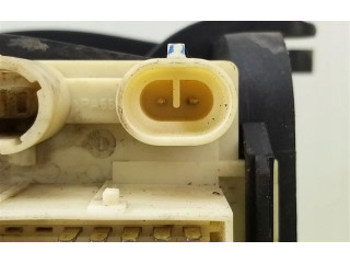 Вентилятор печки    576320300   Renault Clio II