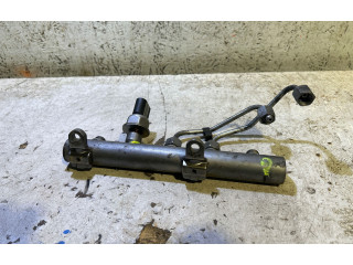 Топливная рампа 059130089AA   Audi A6 S6 C6 4F  