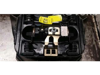 Подушка безопасности водителя 8200138584A, 8200138584A   Renault Vel Satis