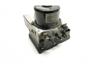 Блок АБС P30643979, 5WK84034 Volvo V70 2000 - 2004 года