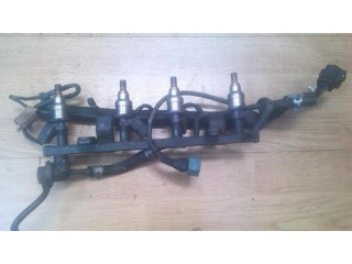 Vstřikovací lišta 1955002110 Mazda 323 F pro benzínový motor 1.3