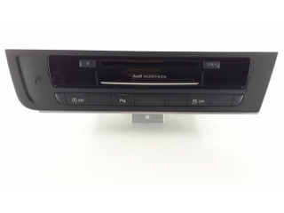 Радио/ проигрыватель CD/DVD / навигация