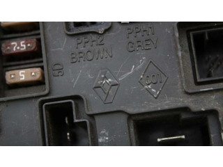 Ручка стеклоочистителей 8200306032C, 8200306032C Renault Scenic I