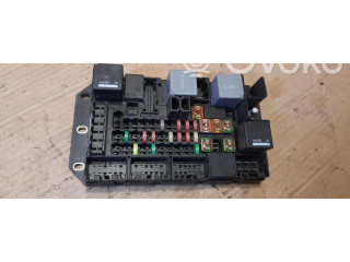 Блок предохранителей DW9314N030AB Jaguar XJ X351