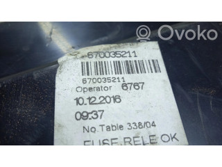 Блок предохранителей  670035211   Maserati Quattroporte    