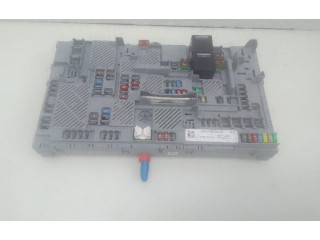 Блок предохранителей Jx6314n030ab Jaguar XE