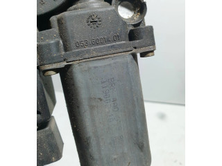 Передний двигатель механизма для подъема окон Audi A4 S4 B5 8D 1999 - 2000 года