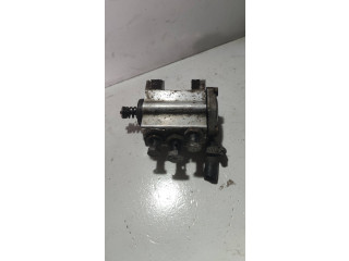 Топливный насос 06D127026H    Audi A4 S4 B6 8E 8H  ALT 