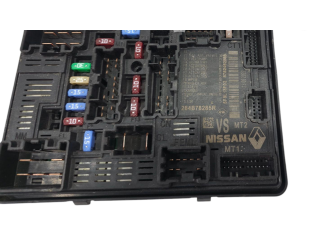 Блок предохранителей 284B78285R, 284B78285R Renault Clio V