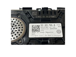 Панель приборов 5G1920795B   Volkswagen e-Golf       